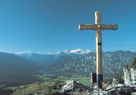 Das Gipfelkreuz Predigstuhl im Salzkammergut